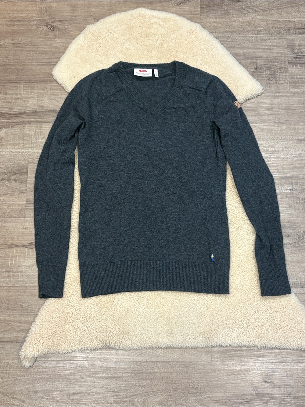 Fjallraven Sormland V-neck sweater, merino wool, charcoal gray, women’s small